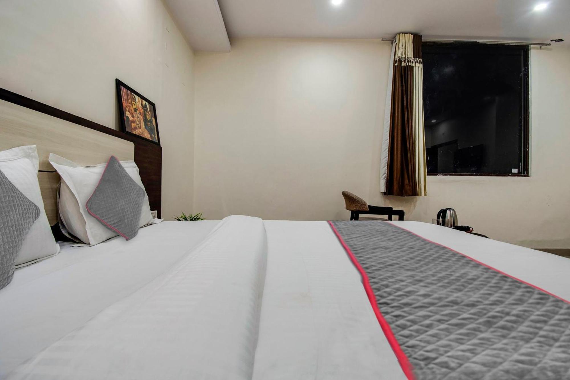Hotel Capital O Pink Peral Dźajpur Zewnętrze zdjęcie