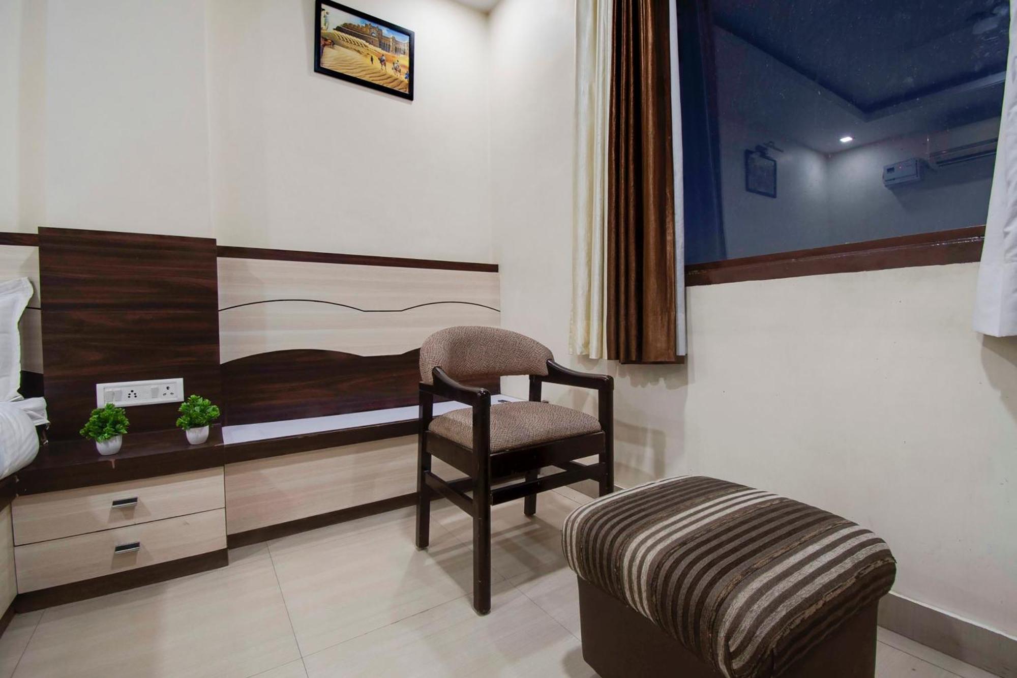 Hotel Capital O Pink Peral Dźajpur Zewnętrze zdjęcie